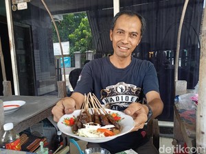 Banyak Pembeli di Warung Sate Kuda Ponorogo Berburu Torpedo untuk Kejantanan