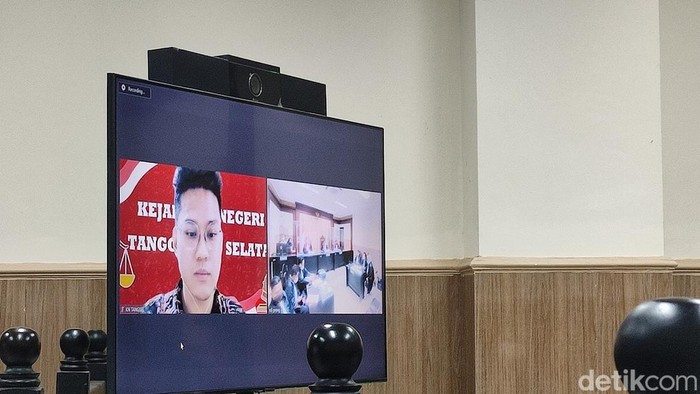 Sidang Indra Kenz Sidang Indra Kenz