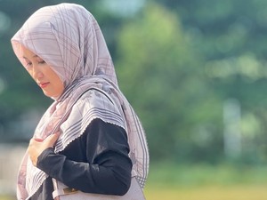 Lutfiana Ulfa Istri Syekh Puji Makin Membuka Diri