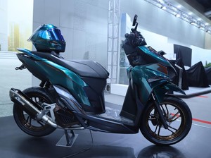 Modifikasi Vario 125 Hyper Sporty, Tampil Gambot Nan Klimis Pakai Aksen Karbon