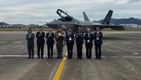 Wakil Menteri Pertahanan Republik Indonesia (Wamenhan RI) M. Herindra menghadiri Ceremony of Celebration of KFX/IFX di Sacheon Air Base, Korea Selatan, Rabu (28/9).