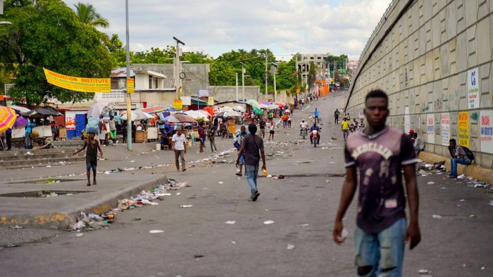 1243580747 The streets are left empty by a general strike in Port-au-Prince, Haiti, September 28, 2022. - Officials described a
