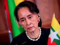 Presiden Baru Myanmar Pangkas Hukuman Bui Suu Kyi