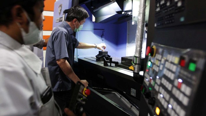 Beragam Mesin Industri Manufaktur Dipamerkan di Machine Expo 2022 Machine Expo 2022 tengah digelar di Cikarang, Jawa Barat. Beragam mesin untuk industri manufaktur dipamerkan.