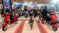 Pameran kendaraan listrik ini diselenggarakan oleh Badan Riset dan Inovasi Nasional (BRIN).