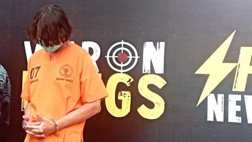 Bule Selundupkan Heroin