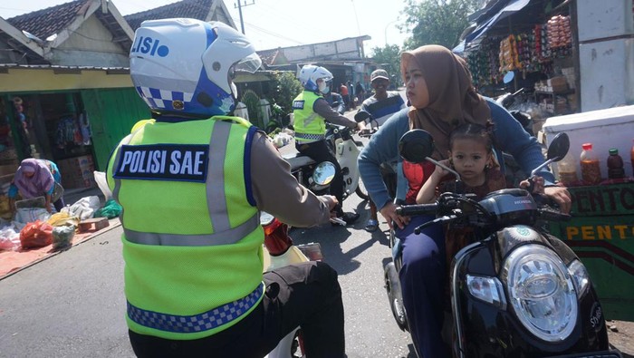 Cara Polisi Nganjuk Turunkan Angka Kecelakaan