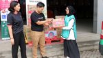 Donasi Makanan untuk Anak-anak Jalanan di Jakarta