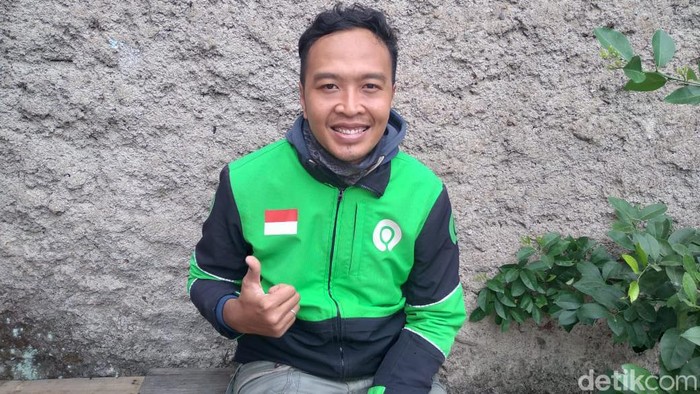 Driver Ojol Bandung, Hendra Permana (32)