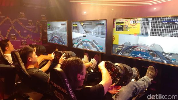 F1 Simulator
