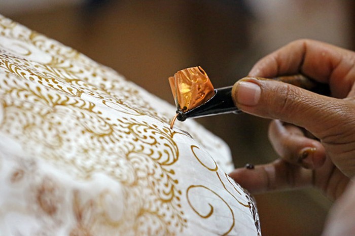 Hari Batik Nasional 2022: Sejarah dan Twibbon Perayaan