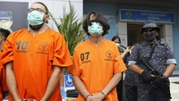 Dari hasil interogasi, Welton mengaku membawa narkoba dari Vietnam. Dia sudah satu tahun lebih tinggal di Bali dan bekerja sebagai instruktur diving.