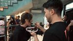 Kulineran Romantis Thariq Halilintar dan Fuji Saat di Singapura
