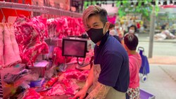 Kisah Tukang Daging Viral Mirip Artis, Popularitas Turun Saat Copot Masker