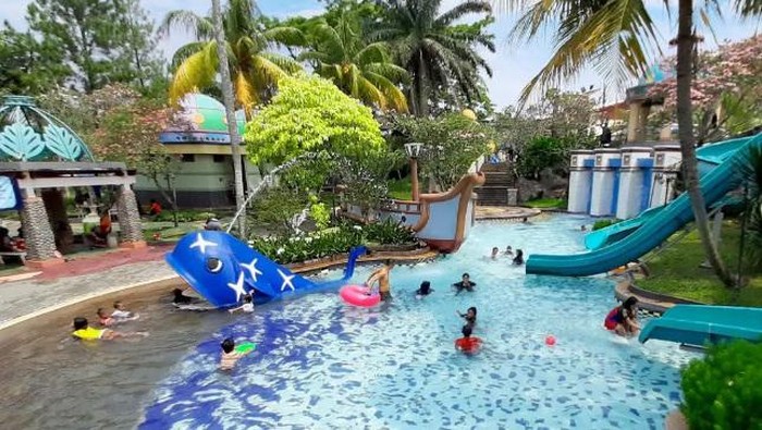 Marcopolo Water Adventure, salah satu kolam renang di Bogor.