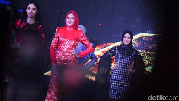Putri Pariwisata Indonesia adalah kontes kecantikan di Indonesia yang diselenggarakan sejak tahun 2008 oleh Yayasan El John. Putri Pariwisata Indonesia adalah kontes kecantikan di Indonesia yang diselenggarakan sejak tahun 2008 oleh Yayasan El John.