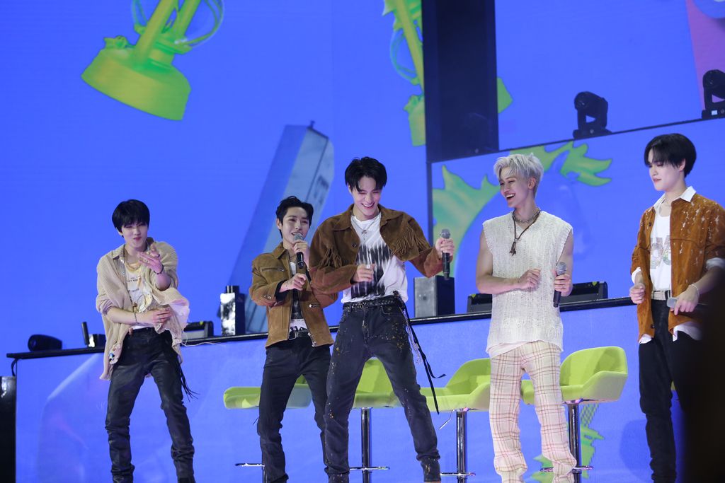 Penampilan NCT Dream dalam acara  Korean Wave 2022 di Mall Trans Studio Cibubur, Rabu (28/9/2022). (dok Trans TV)