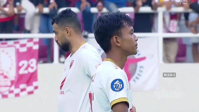 Persis Solo Vs PSM Makassar.