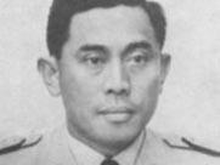 Profil Jenderal Ahmad Yani dikenal sebagai Panglima TNI Angkatan Darat (TNI AD). Jenderal Ahmad Yani gugur dalam pemberontakan G30S PKI.