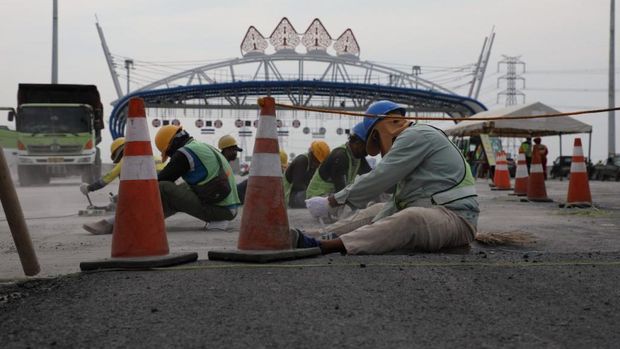 Proyek Tol Semarang-Demak, Kamis (29/9/2022).
