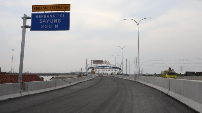 Proyek Tol Semarang-Demak, Kamis (29/9/2022).