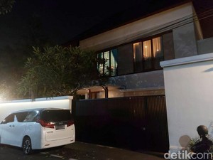 Suasana Kediaman Lesti Kejora dan Rizky Billar Usai Isu KDRT