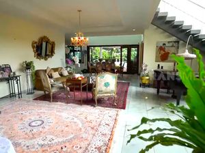 10 Potret Rumah Mewah Penyanyi R&B Sania, Penuh Interior Klasik