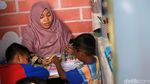 Semangat Anak Pemulung Belajar di Saung Baca Garpu