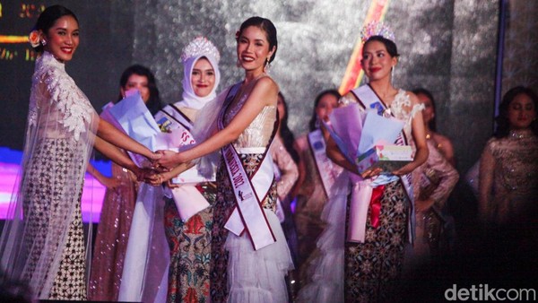 Putri Pariwisata Indonesia adalah kontes kecantikan di Indonesia yang diselenggarakan sejak tahun 2008 oleh Yayasan El John.