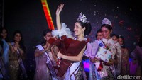 Asal mula acara ini berawal dari pemikiran untuk menjadikan budaya bangsa sebagai daya tarik dan kekuatan pariwisata sekaligus menyongsong Visit Indonesia Year 2008 oleh Martinus Johnnie Sugiarto, selaku Founder El John Pageants.