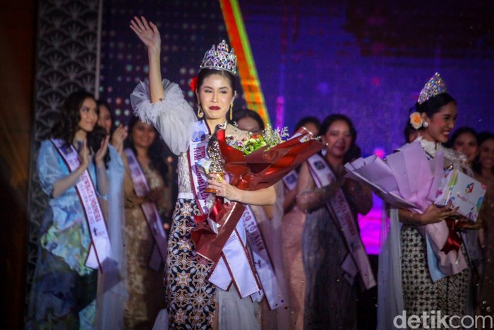 Tania Saputra, Putri Pariwisata Indonesia 2022