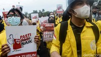 Aksi ini berlangsung tertib.