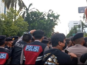 Demo Sempat Ricuh, Mahasiswa: Kami Dipukul dan Diancam