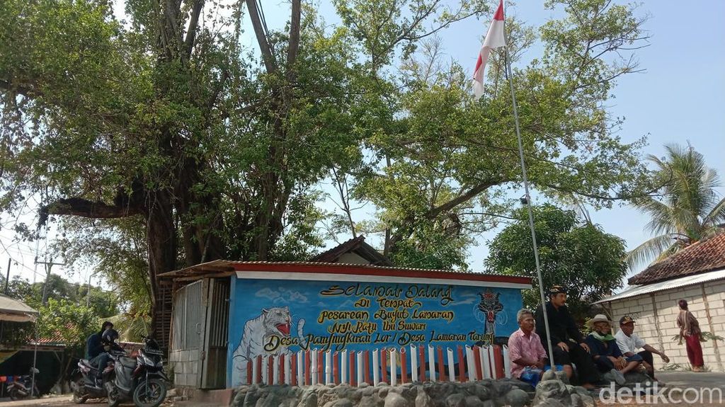 Legenda Pohon Unik di Balik Nama Desa Lamaran Tarung Indramayu