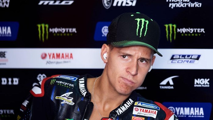 Fabio Quartararo (20) of France and Monster Energy Yamaha MotoGP sitting inside his box during the free practice of Gran Premio Animoca Brands de Aragon at Motorland Aragon Circuit on September 16, 2022 in Alcaniz, Spain. (Photo by Jose Breton/Pics Action/NurPhoto via Getty Images)