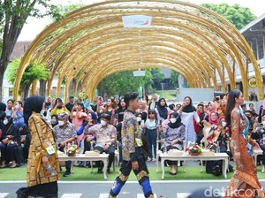 Fashion on Pedestrian, Wadah Kreativitas Desainer Banyuwangi