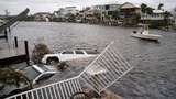 Satu-satunya Akses ke Pulau Sanibel di Florida Terputus Dihantam Badai Ian
