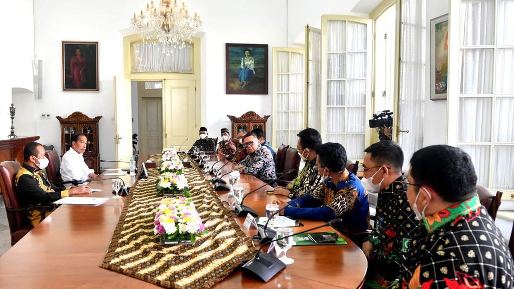 KAHMI Temui Jokowi di Bogor, Undang Hadir Munas 27 November