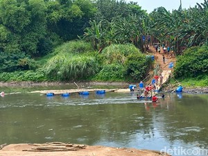 Belum Dibuka, Jembatan Sesek Gadingan Sukoharjo-Sangkrah Solo Rusak