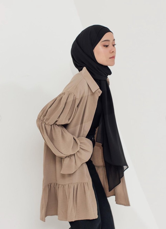 Selama ini melalui unggahan-unggahannya di media sosial Lesti dan Billar selalu terlihat kompak dan harmonis. Ketika Lesti berulang tahun pun Billar tampak memberikan kejutan spesial. Tak heran jika isu KDRT yang dilakukan Billar terhadap Lesti berhasil membuat publik terkejut. Foto: Instagram/@lestykejora