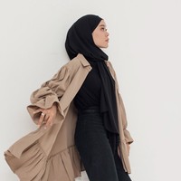 Lesti Kejora dan Billar menggelar pernikahan pada 19 Agustus 2021. Namun rupanya belakangan baru terungkap jika keduanya telah terlebih dahulu melakukan pernikahan siri pada April 2021. Foto: Instagram/@lestykejora