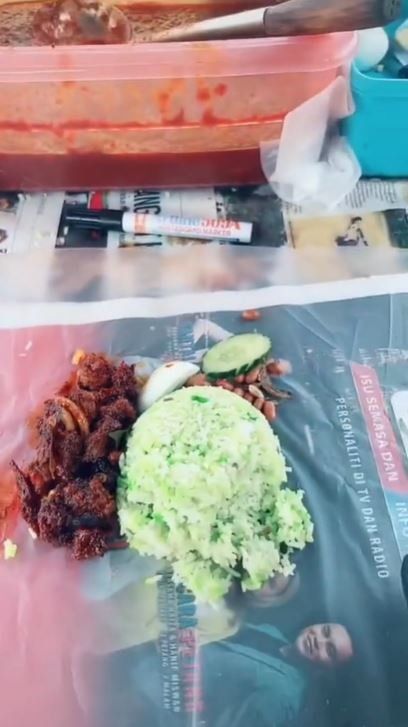Penjual nasi lemak