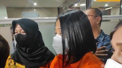 Pernyataan Lengkap Putri Candrawathi Menangis Usai Resmi Ditahan