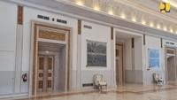 Pembangunan terminal VVIP Bandara I Gusti Ngurah Rai dilakukan di atas lahan PT Angkasa Pura I seluas 5.670 meter persegi. Kini, proses pembangunan segera usai dan mencapai progres fisik 99,96%. Adapun pekerjaan pembangunan terminal VVIP Bandara Ngurah Rai dilaksanakan oleh kontraktor PT Wijaya Karya dan konsultan supervisi PT Virama Karya sejak 14 Maret 2022, dengan anggaran sebesar Rp 50,9 miliar.