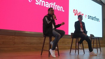 Operator seluler Smartfren menjalin kerja sama dengan platform streaming on demand, Vidio, menghadirkan paket bundling tayangan Liga Inggris dengan harga Rp 57.000 yang ditambah kuota internet total 7 GB.