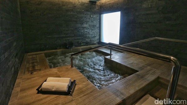 Pullman Ciawi Vimala Hills Resort Spa & Convention juga memiliki fasilitas spa.