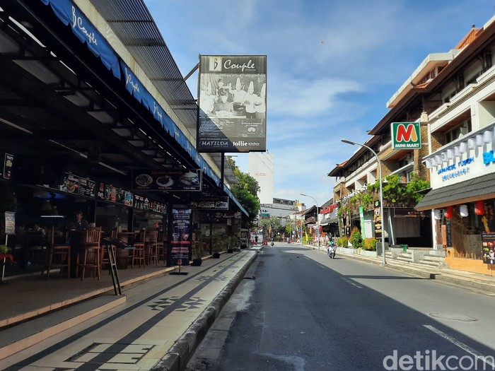 Suasana sepi di Kuta