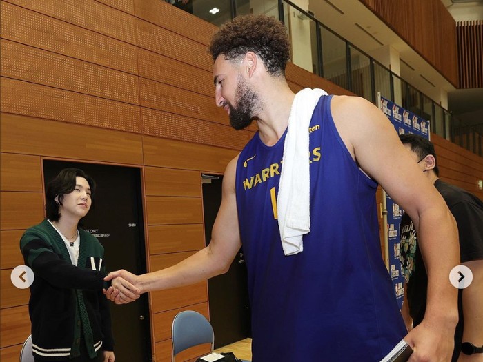 Suga BTS dan Klay Thompson