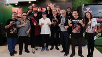 Dukungan ini diharapkan dapat membuka peluang fesyen Indonesia semakin mendunia.