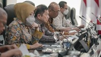 Ia menyarankan Suharso melakukan evaluasi konstruktif dari skala prioritas perencanaan pembangunan nasional guna memperkuat posisi Bappenas. Bappenas jangan hanya menjadi lembaga yang hanya mengerjakan proyek-proyek jangka pendek.